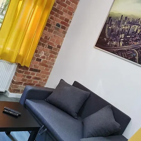 Hostel Trzypokojowy Damrota 4 *