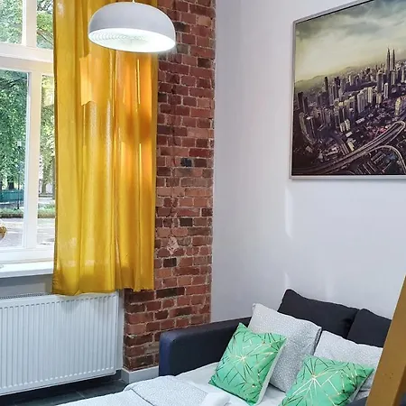 Хостел Trzypokojowy Damrota 4 *