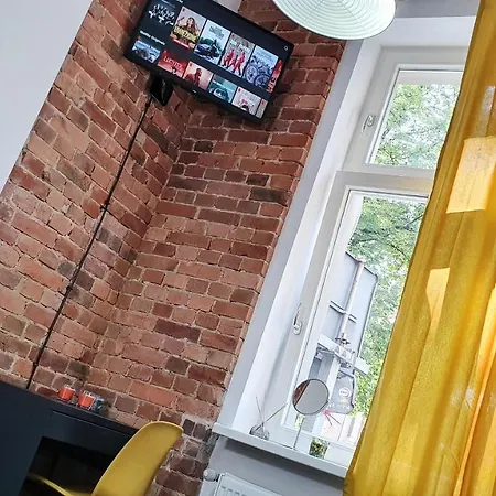 Trzypokojowy Damrota 4 Хостел