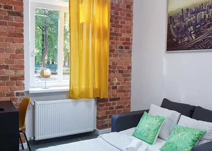 Trzypokojowy Damrota 4 * Katowice