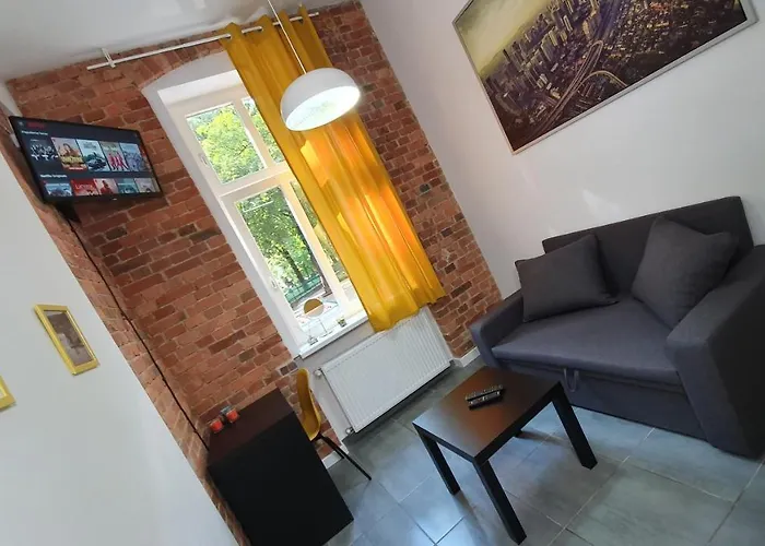 Hostel Trzypokojowy Damrota 4 Kattowitz